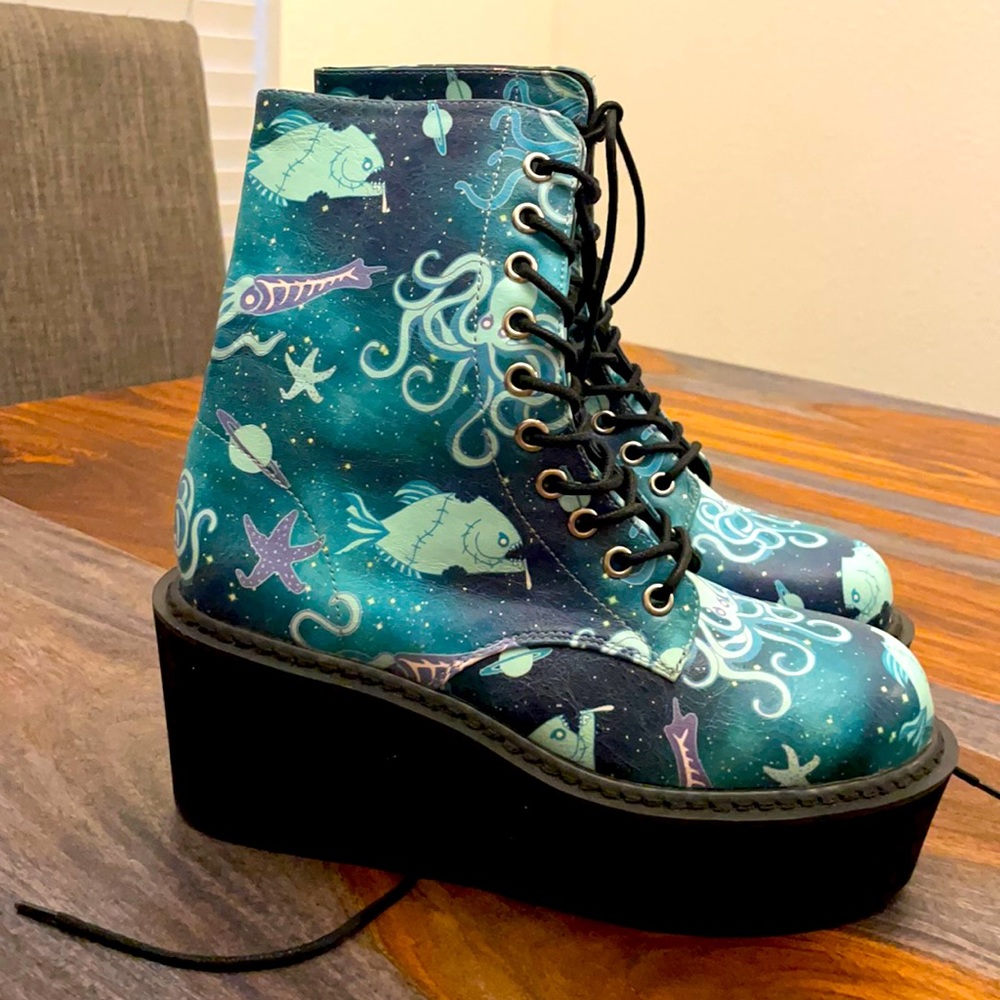 Iron Fist Platform Sea Creature Boots BNWOB